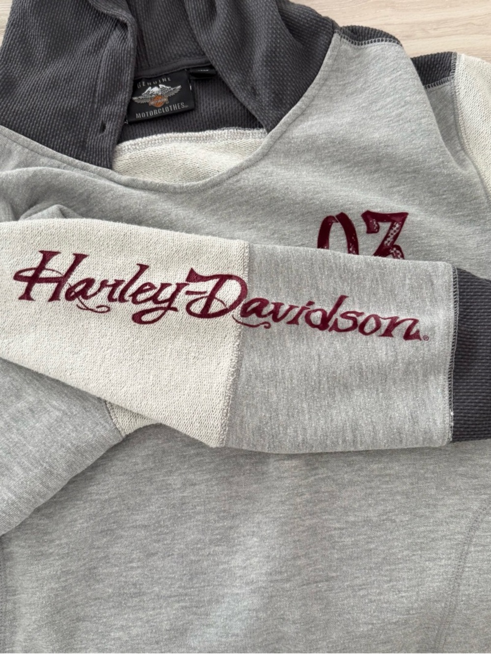 Harley Davidson Hoodie 03 Graphic Colorblock Thermal Sleeve Women’s 2XL - Picture 9 of 12